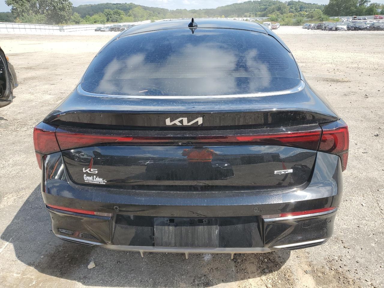 2025 Kia K5 Gt Line - Image 6