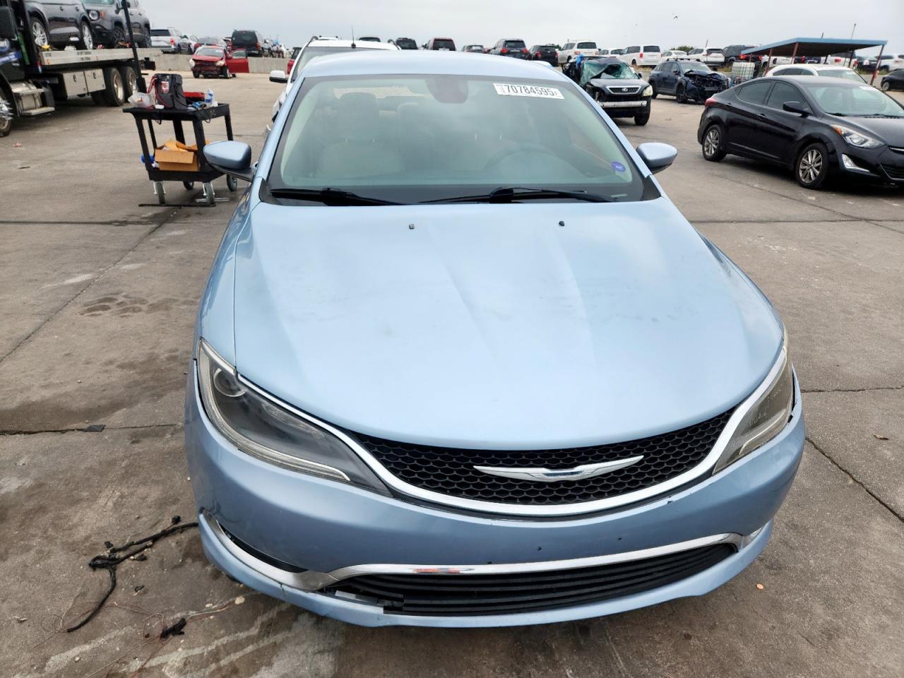 2015 Chrysler 200 Limited - Image 5
