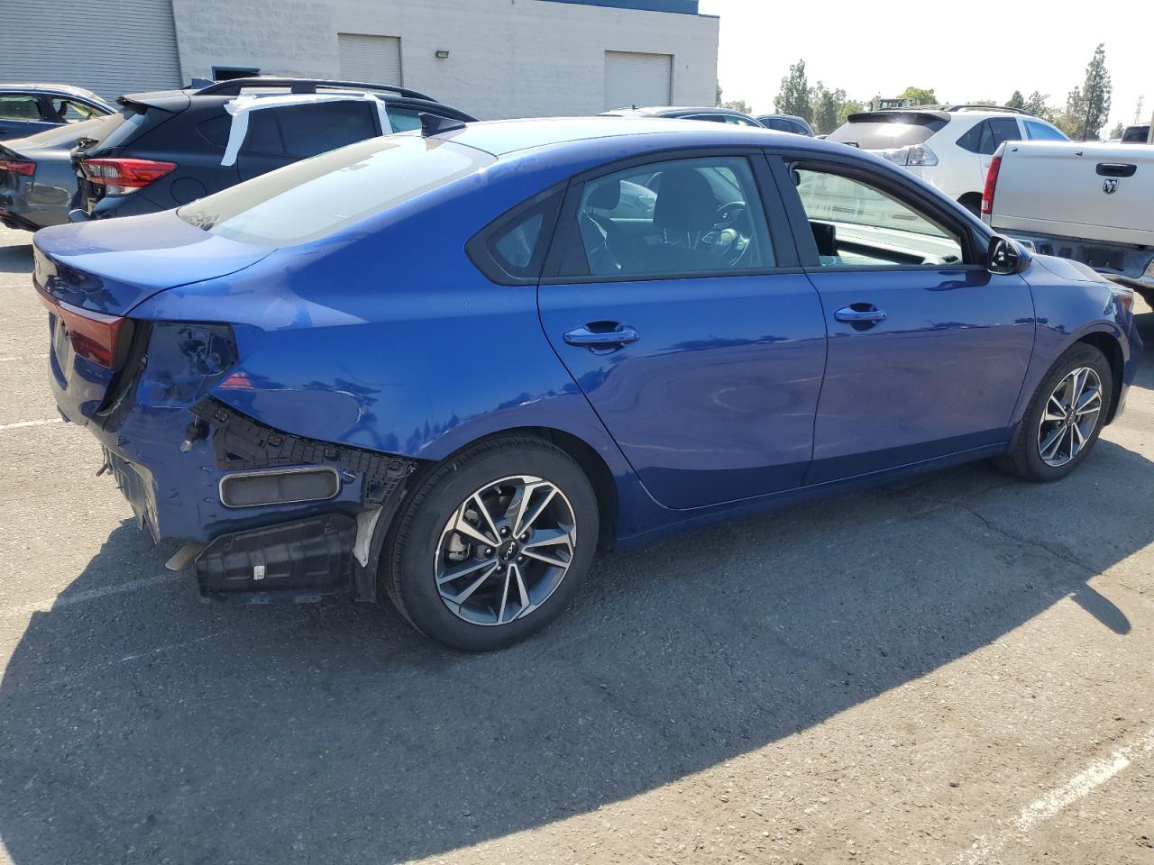 2023 Kia Forte Lx - Фото 3