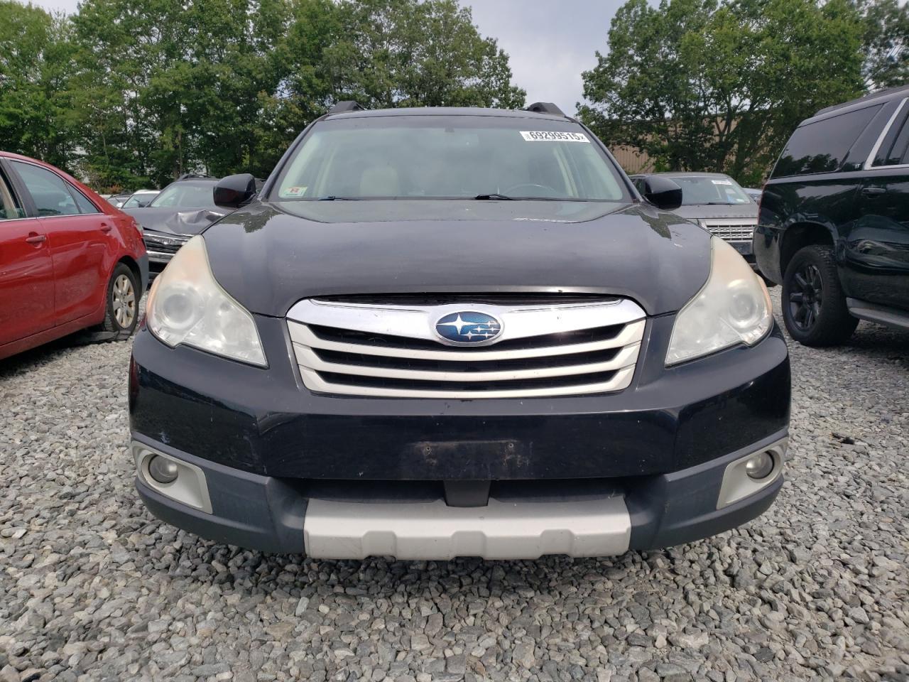2012 Subaru Outback 2.5I Limited - Image 5