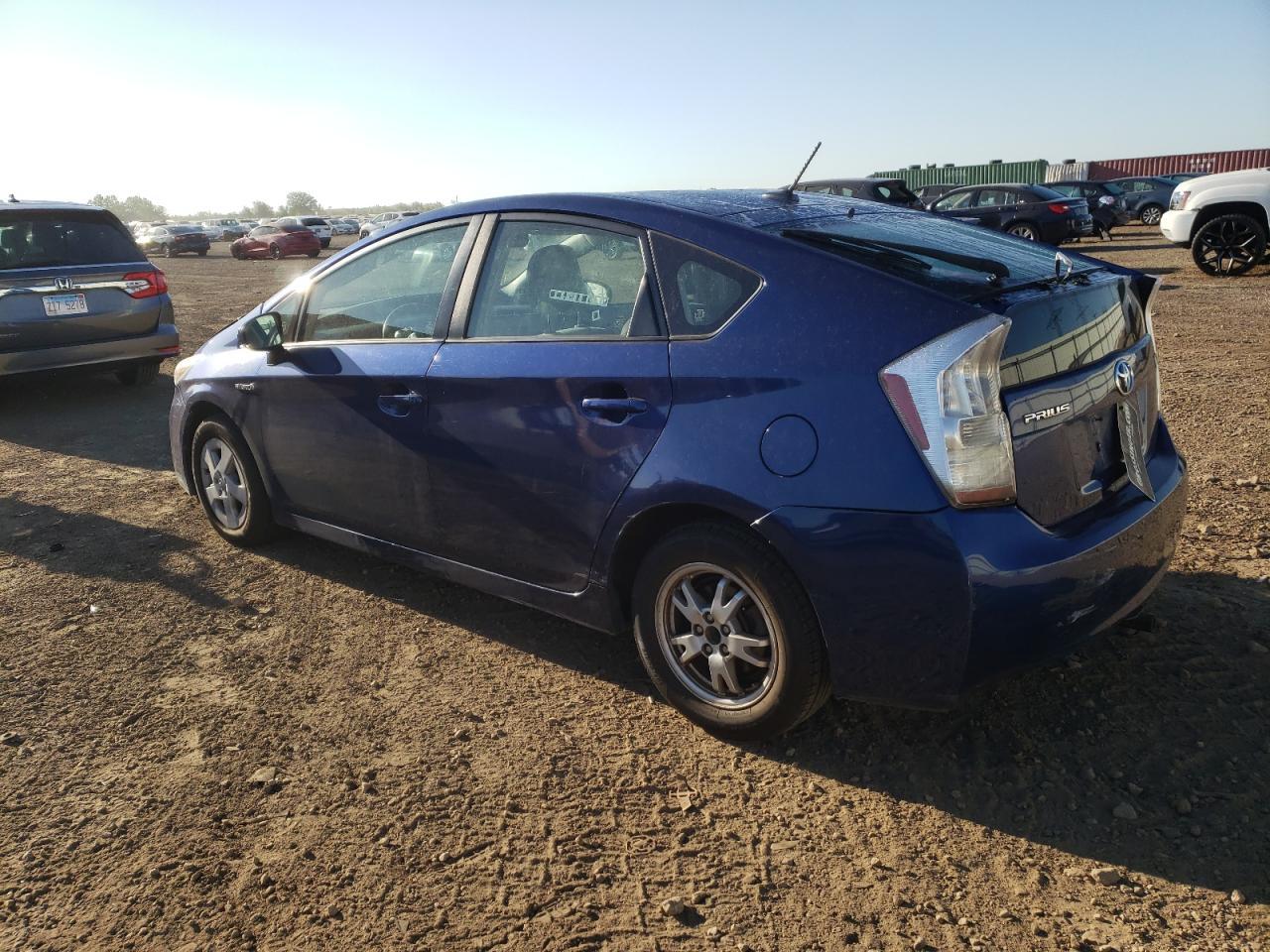 2011 Toyota Prius - Image 2