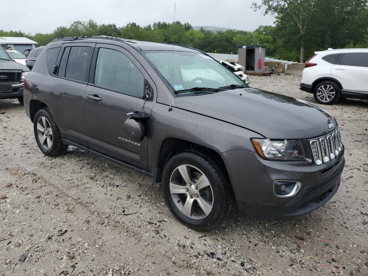 2016 Jeep Compass Latitude - Image 4