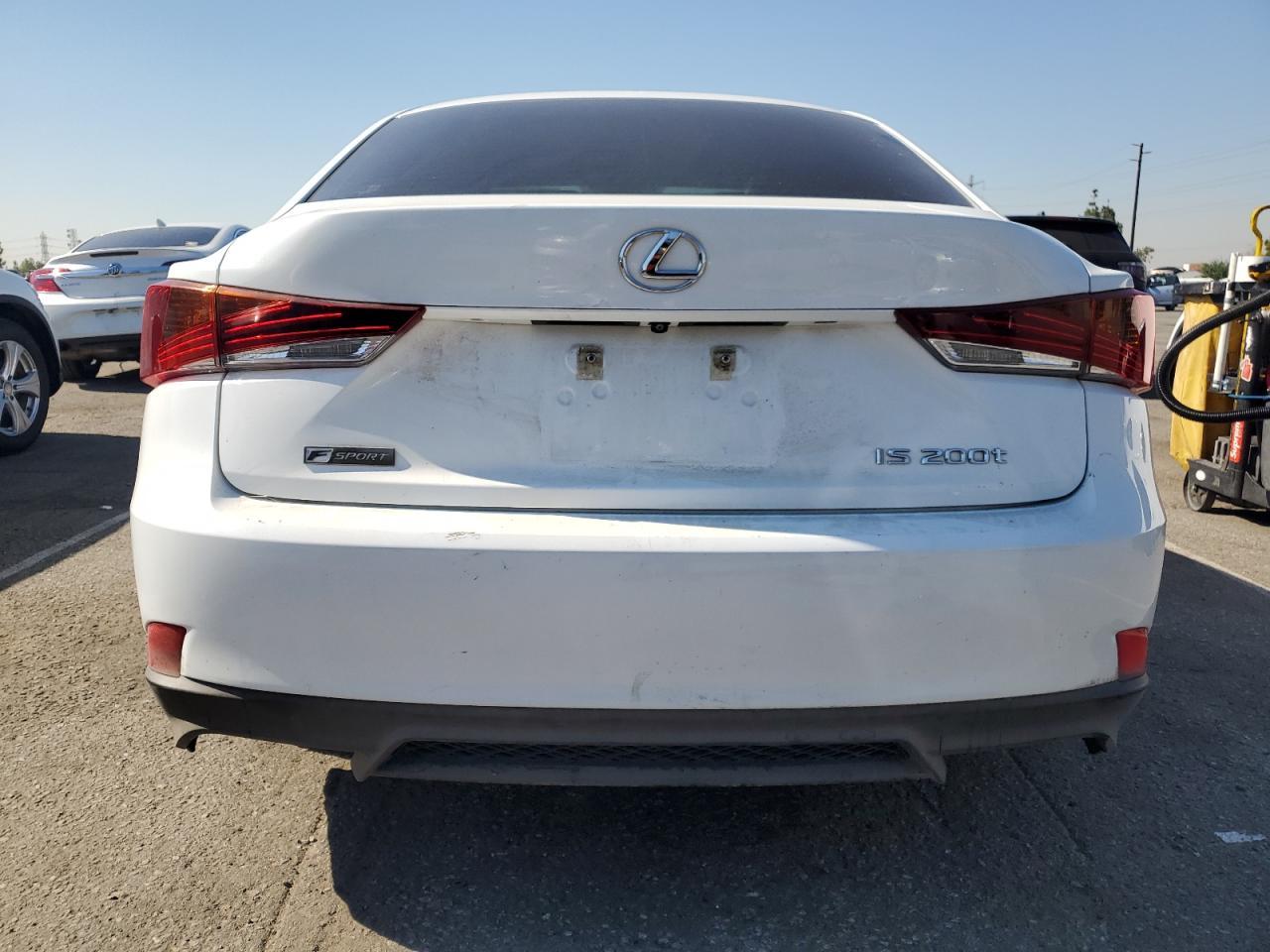 2017 Lexus Is 200T - Image 6