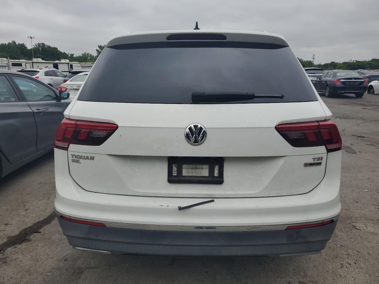 2018 Volkswagen Tiguan Se - Image 6