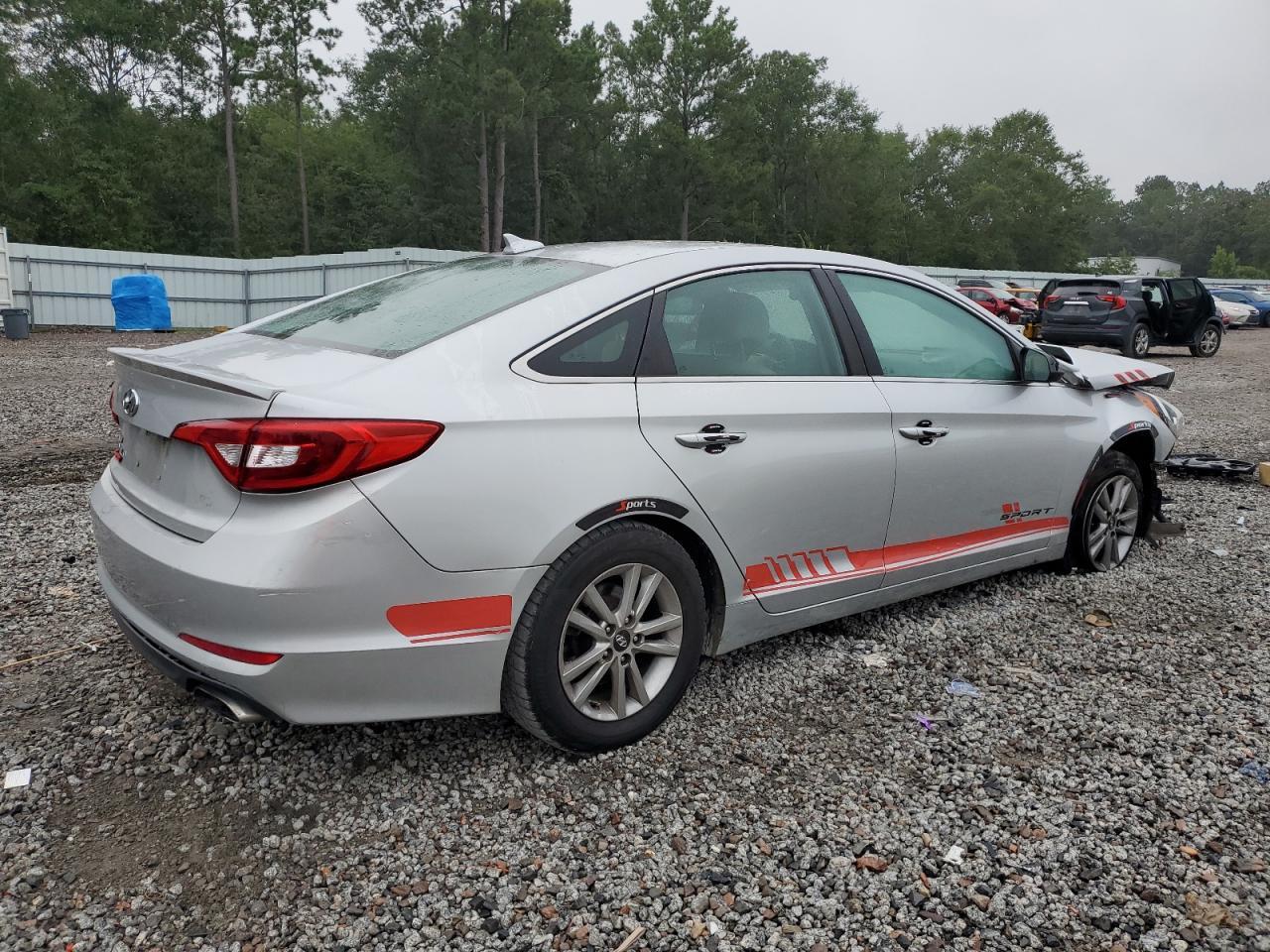 2016 Hyundai Sonata Se - Image 3