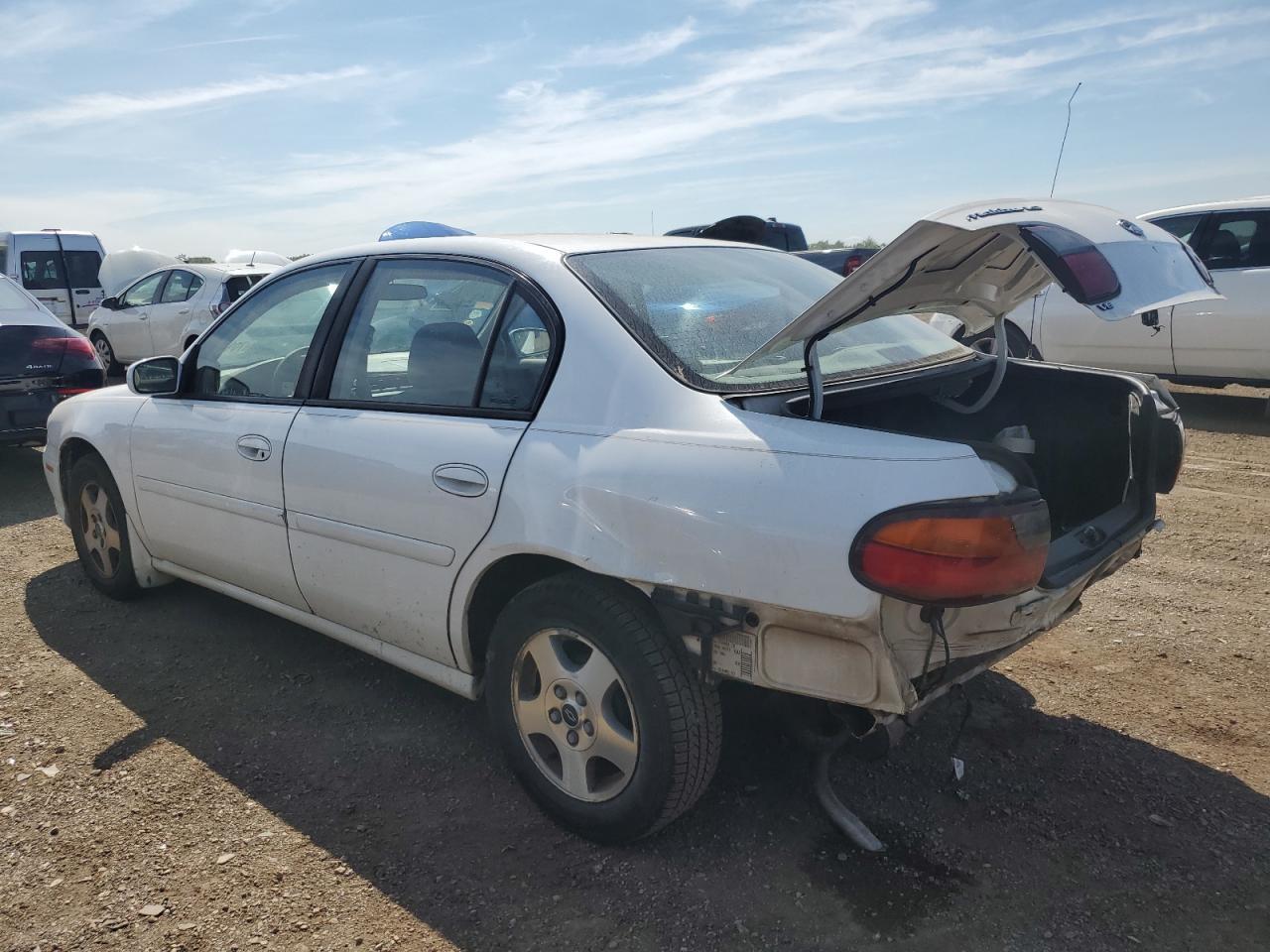 2002 Chevrolet Malibu Ls - Фото 2