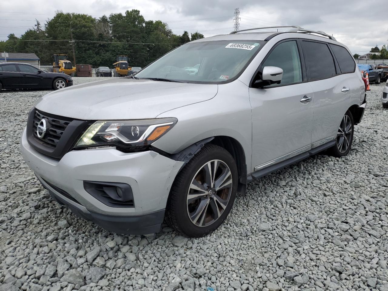 2017 Nissan Pathfinder S