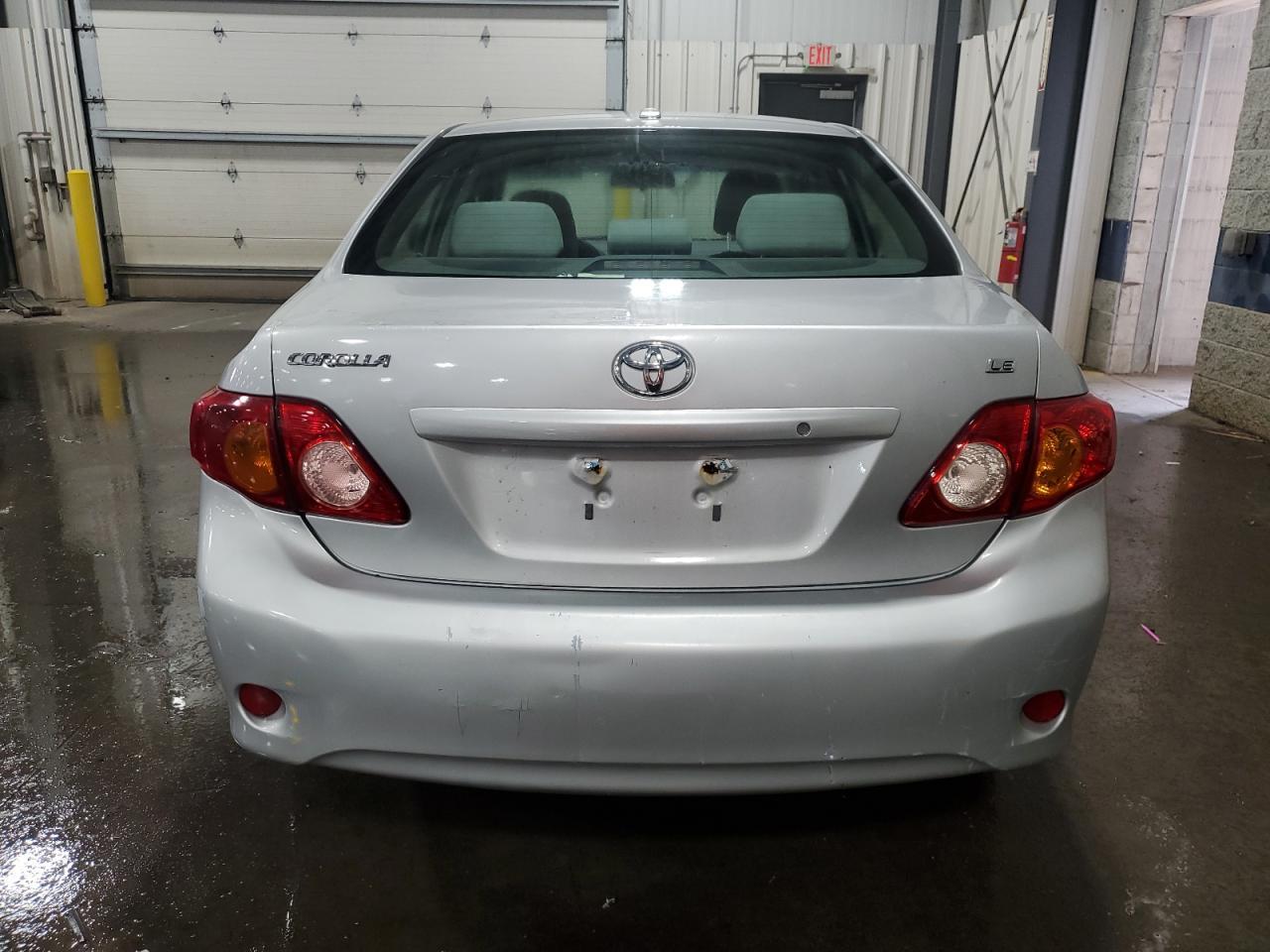 2010 Toyota Corolla Base - Фото 6