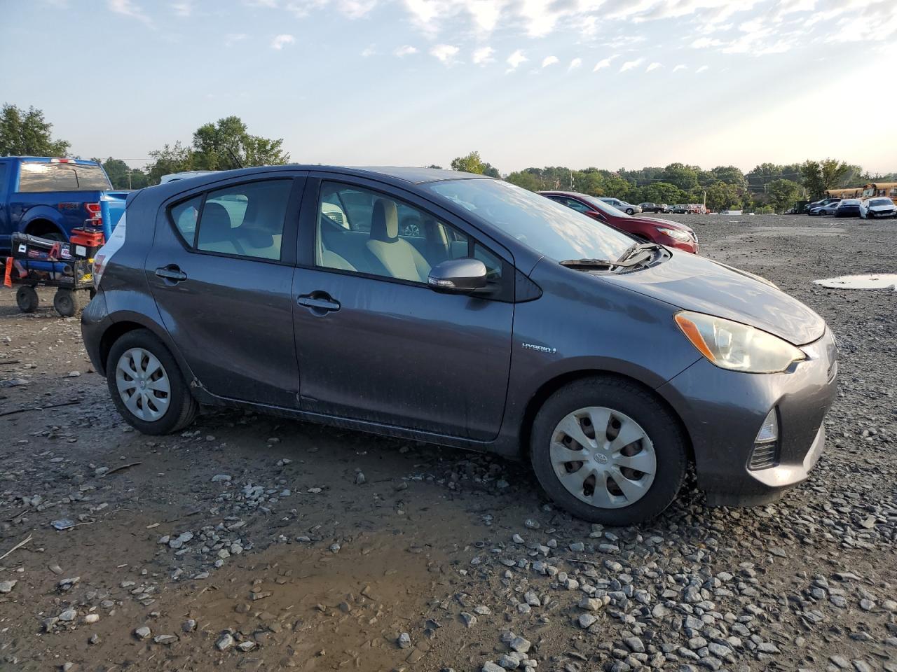 2013 Toyota Prius C - Фото 4