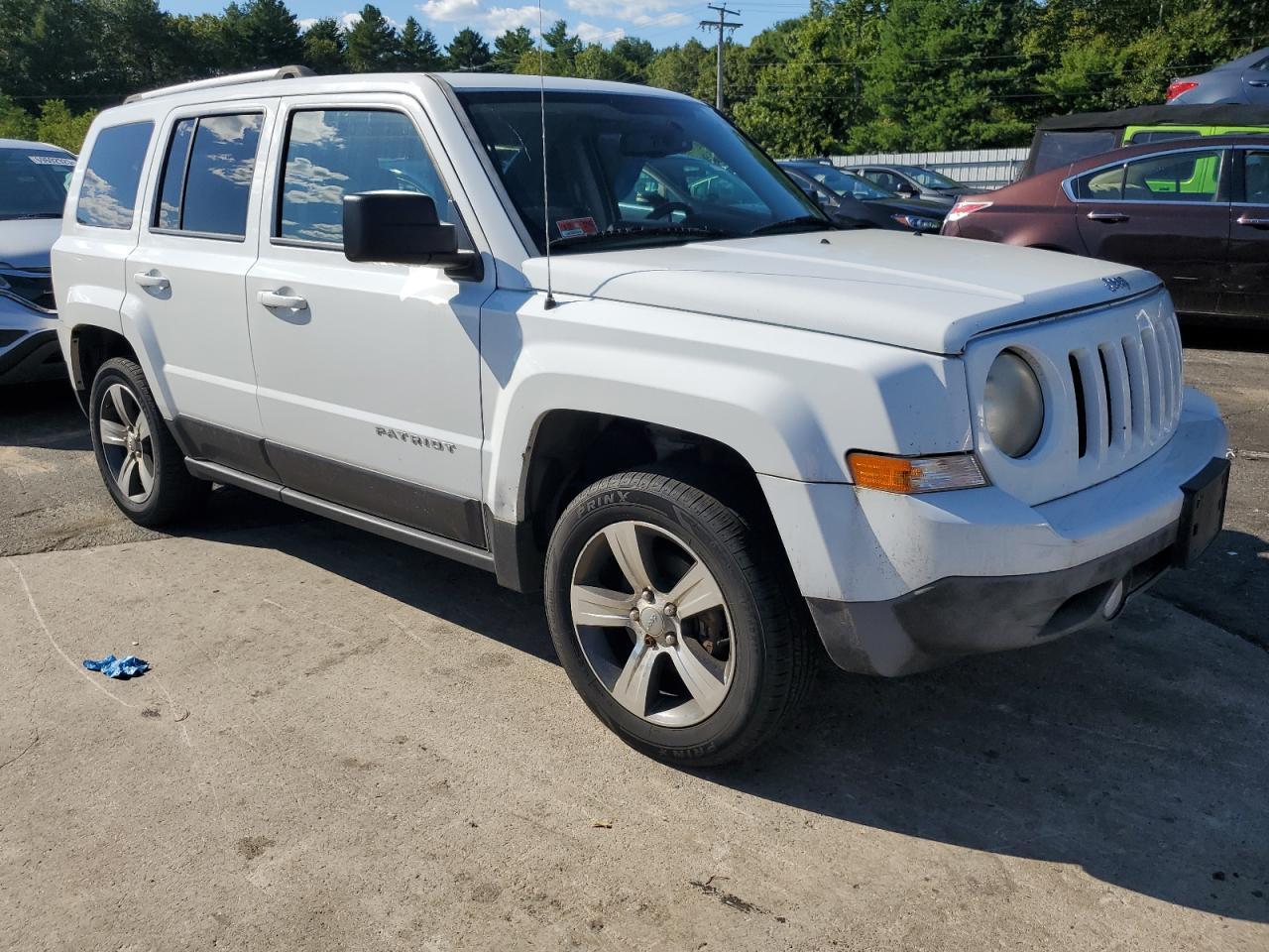 2016 Jeep Patriot Latitude - Image 4
