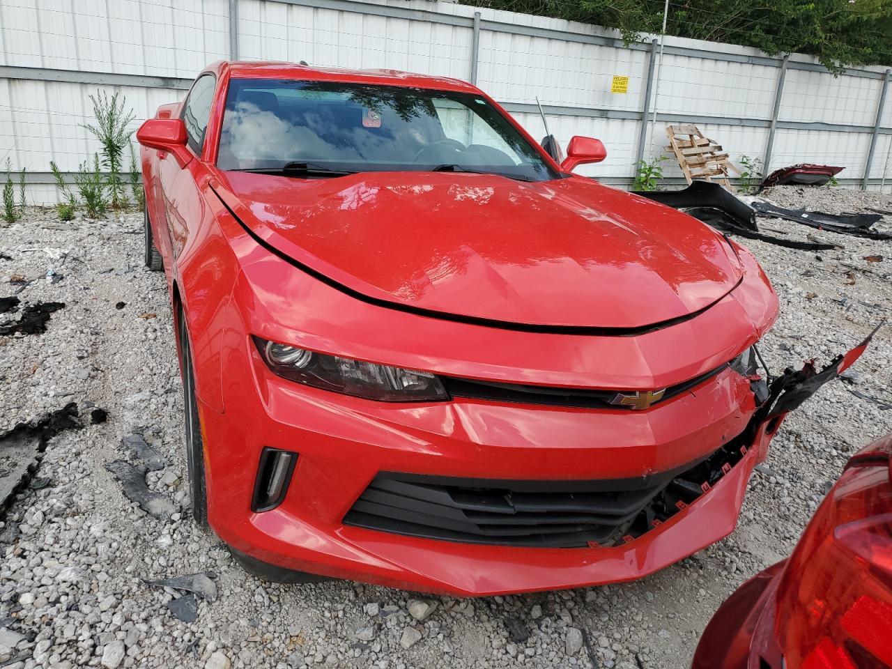 2017 Chevrolet Camaro Lt - Image 5