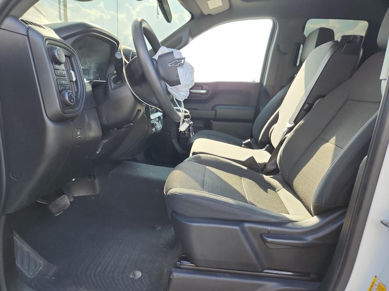 2019 Chevrolet Silverado K1500 Trail Boss Custom - Image 7