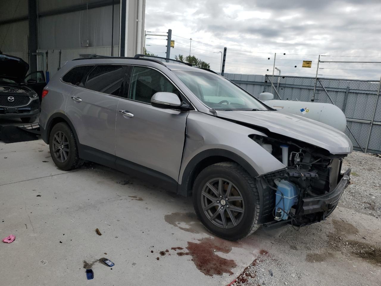 2016 Hyundai Santa Fe Se - Image 4