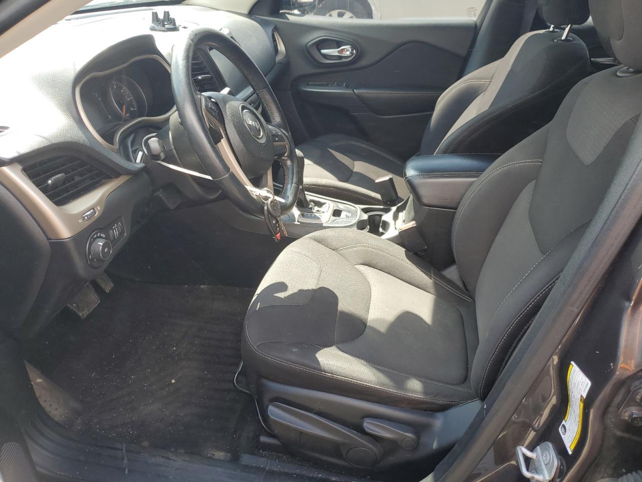 2015 Jeep Cherokee Latitude - Image 7