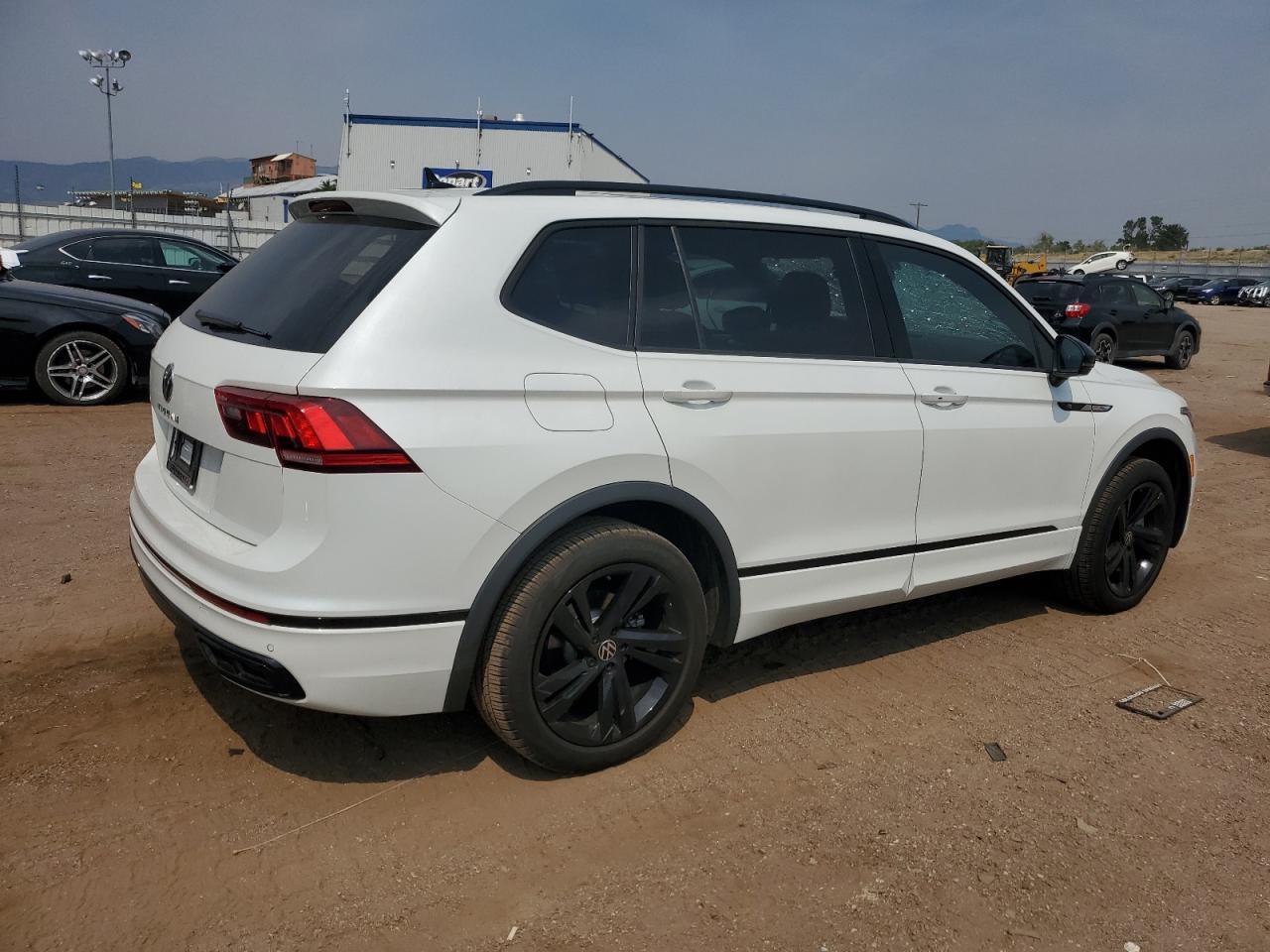 2024 Volkswagen Tiguan Se R-Line Black - Фото 3