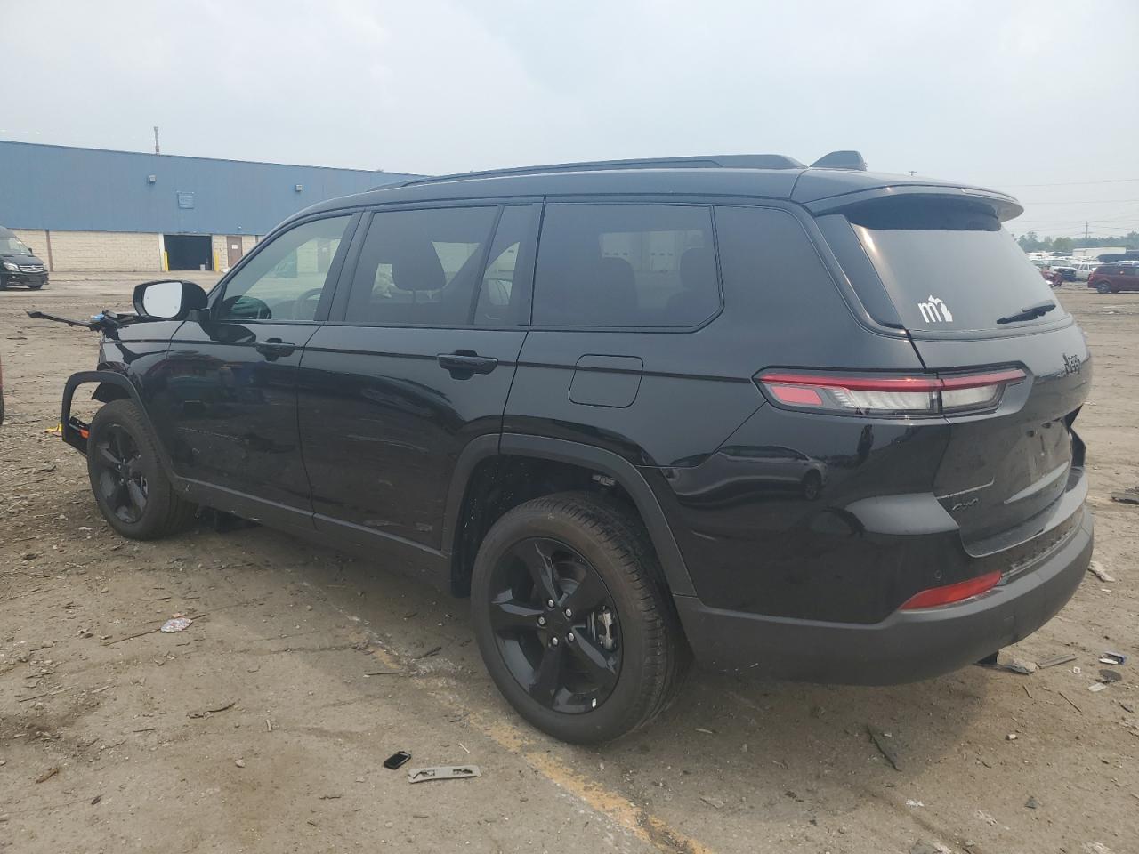 2025 Jeep Grand Cherokee L Limited - Image 2
