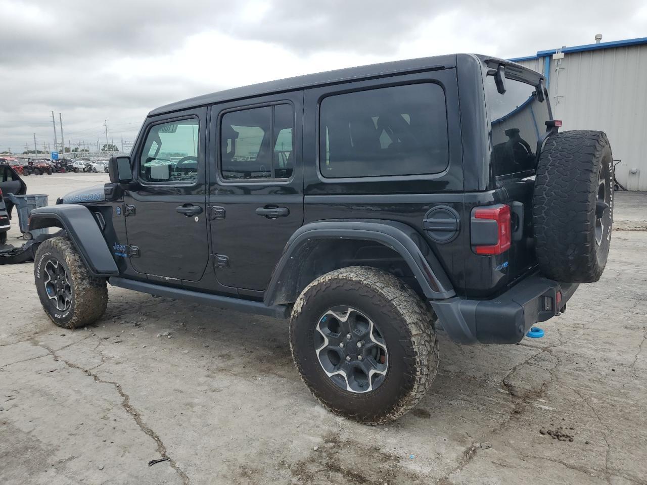 2021 Jeep Wrangler - Фото 2