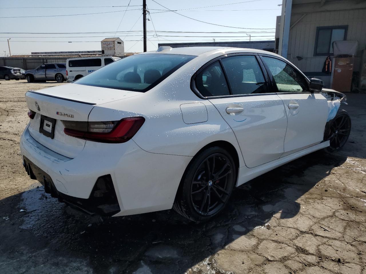 2024 BMW M340I - Фото 3