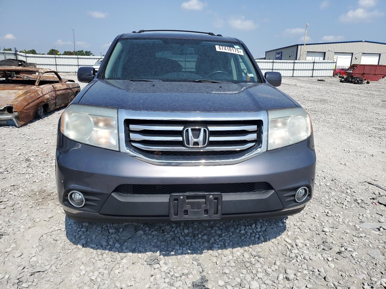 2014 Hond Pilot Tour - Image 5