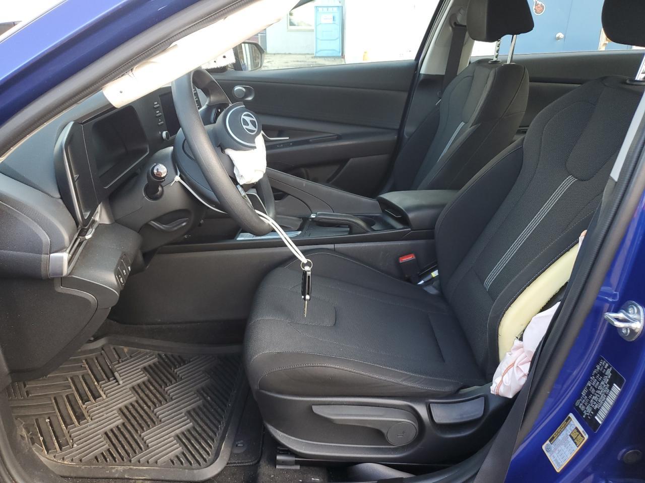 2024 Hyundai Elantra Se - Image 7