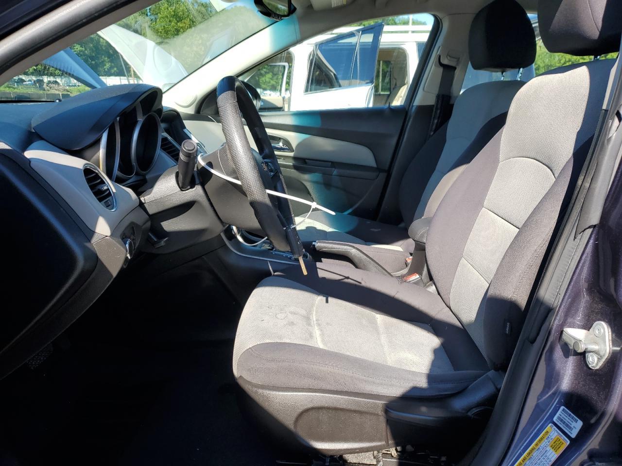 2013 Chevrolet Cruze Ls - Фото 7