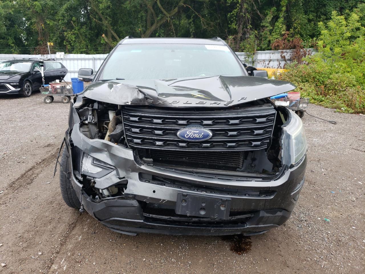 2016 Ford Explorer Sport - Image 5