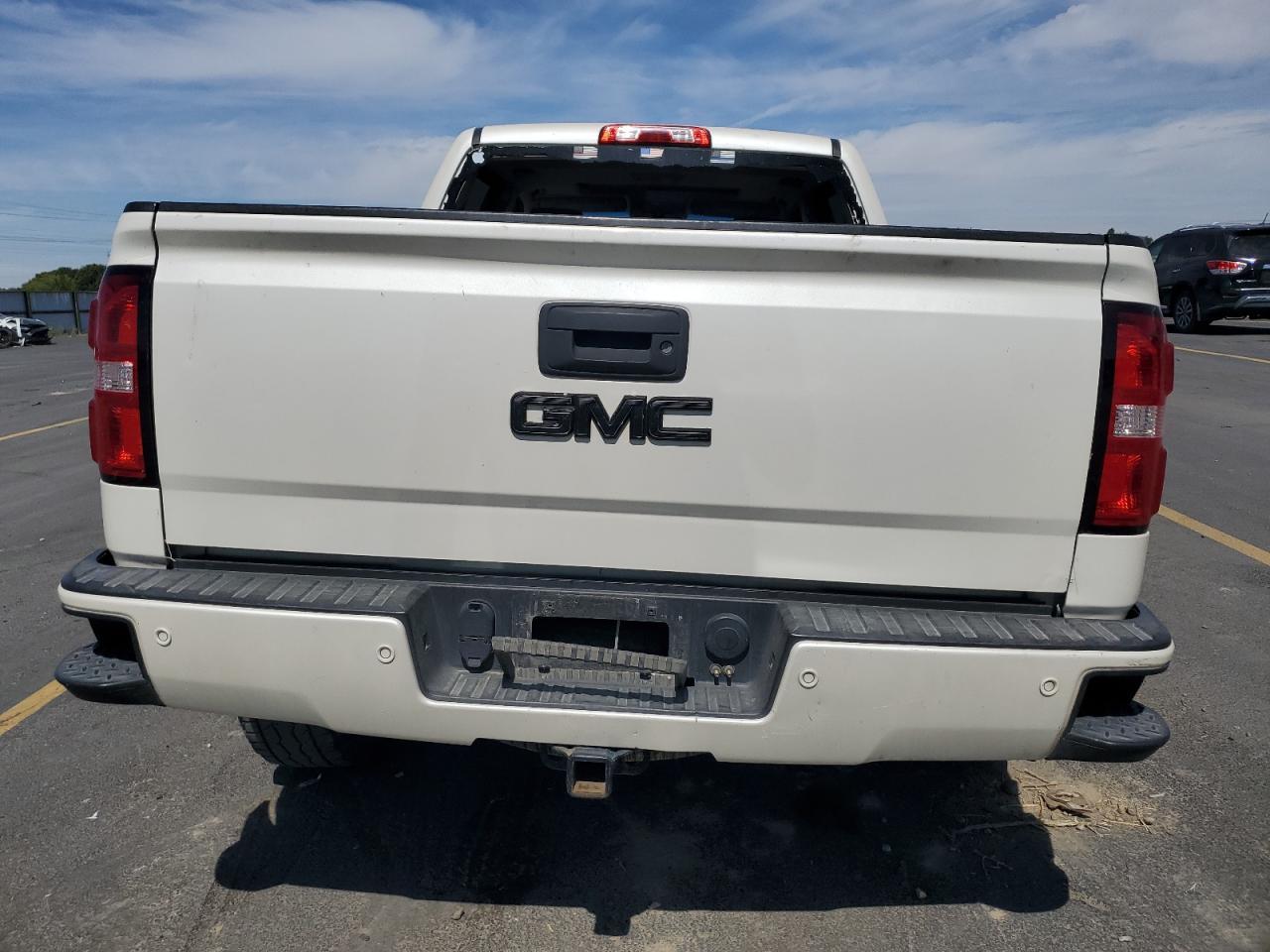 2015 GMC Sierra K1500 Denali - Image 6