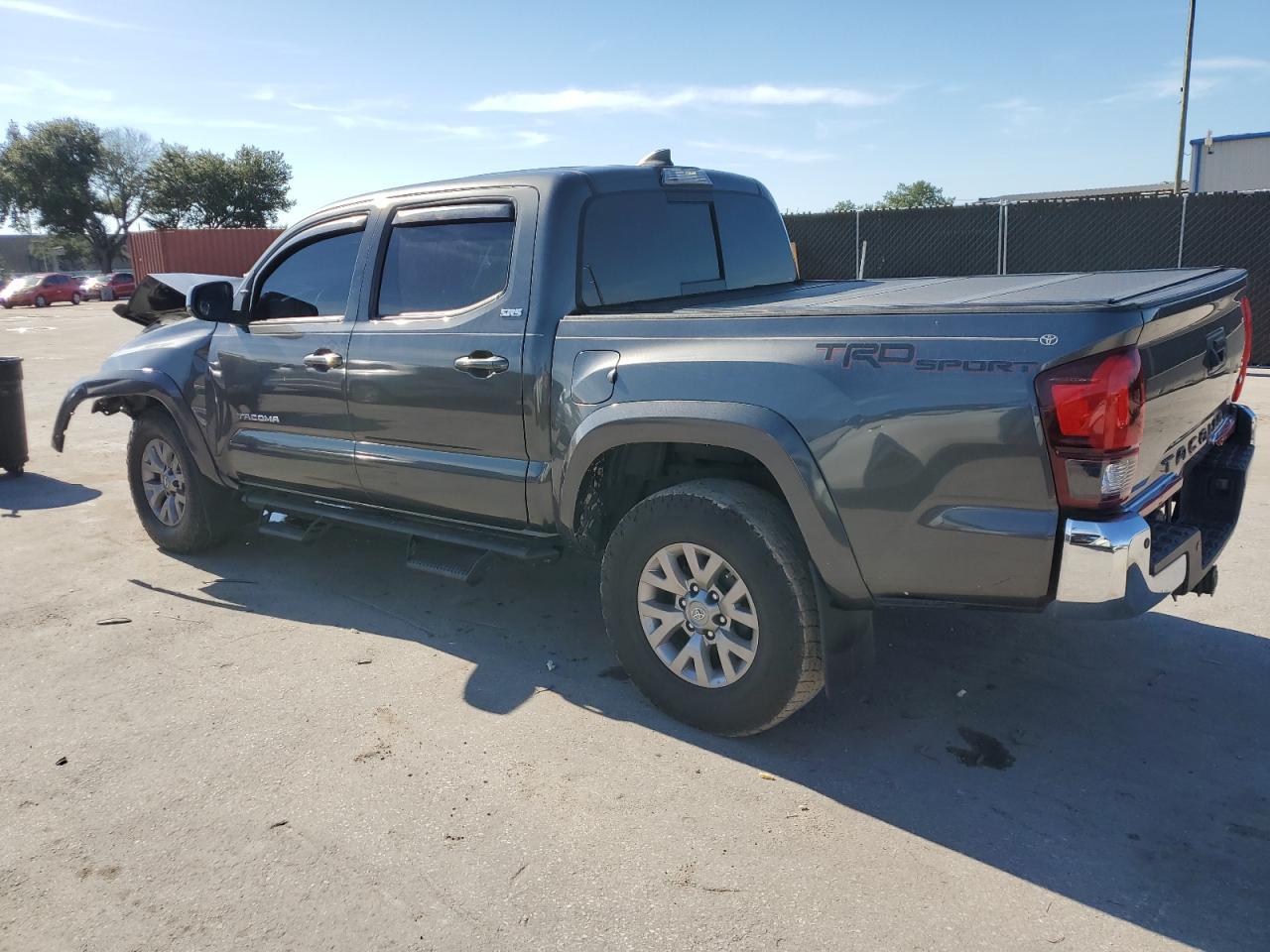 2019 Toyota Tacoma Double Cab - Image 2