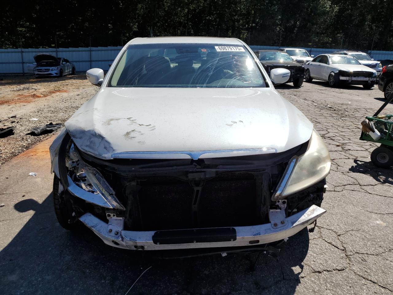 2010 Hyundai Genesis 4.6L - Фото 5