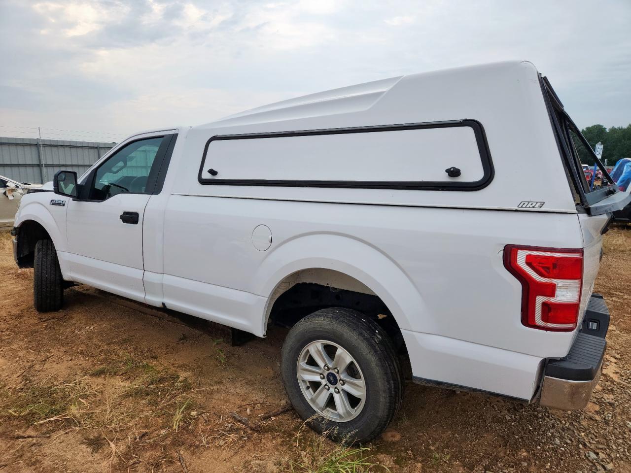 2019 Ford F150 - Фото 2
