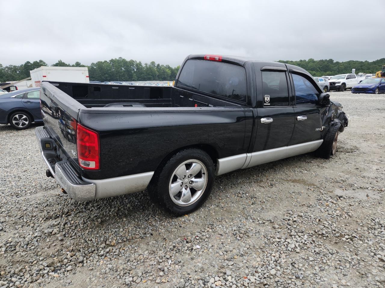 2004 Dodge Ram 1500 St - Image 3