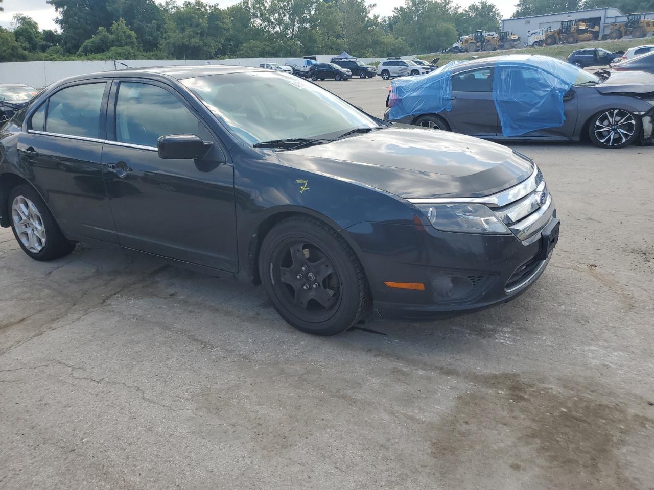 2011 Ford Fusion Se - Фото 4