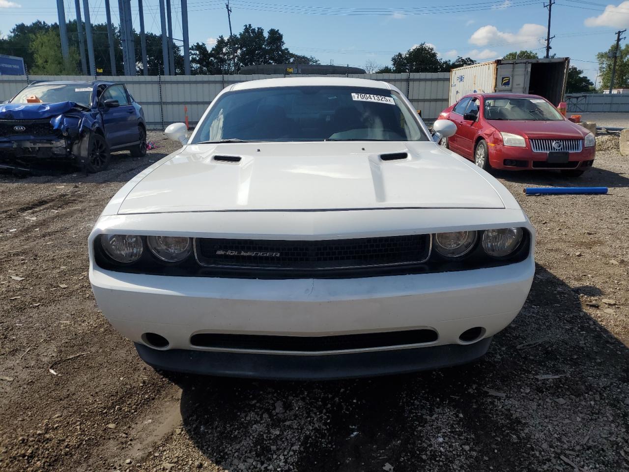 2014 Dodge Challenger Sxt - Image 5