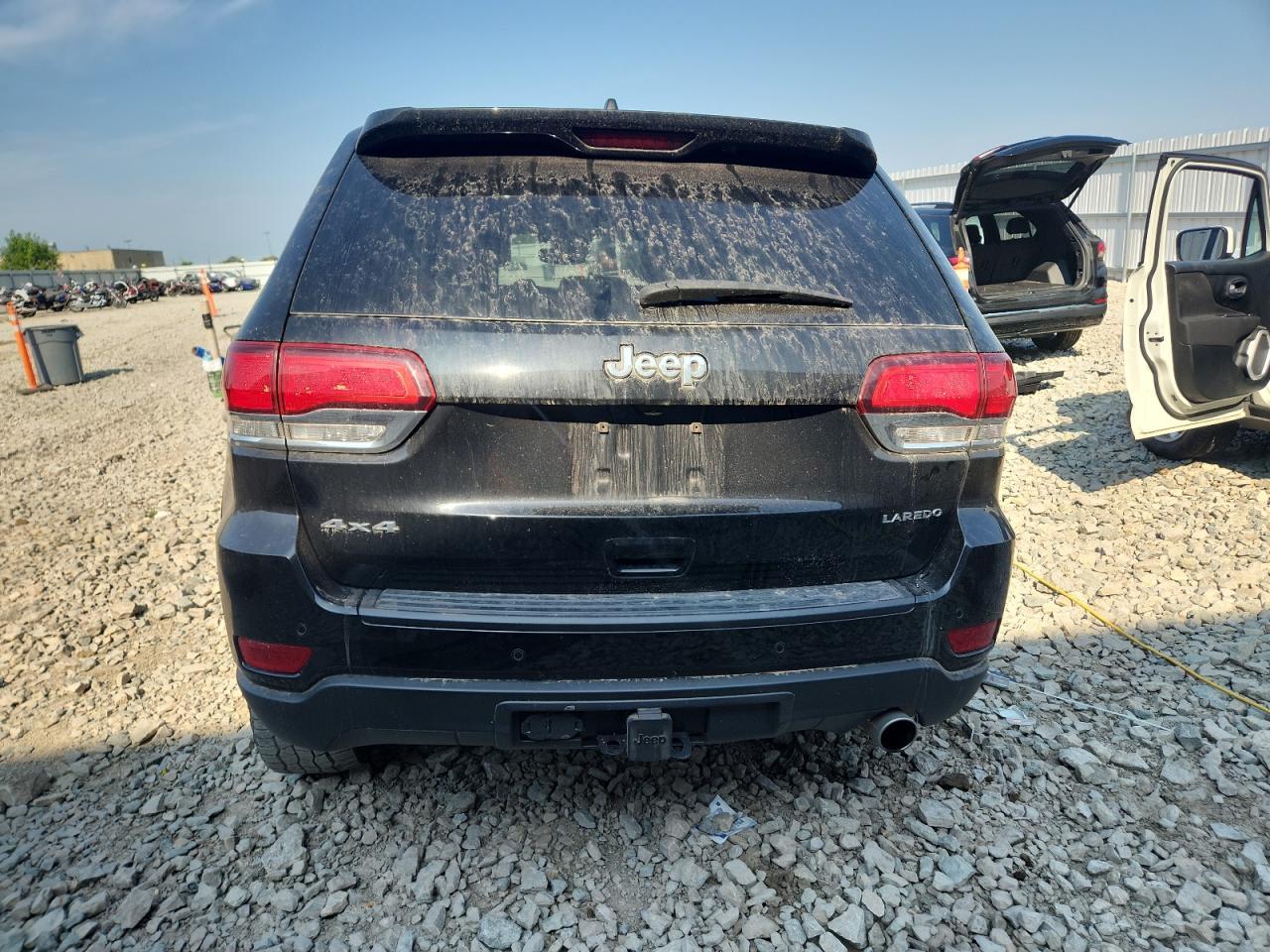 2021 Jeep Grand Cherokee Laredo - Image 6