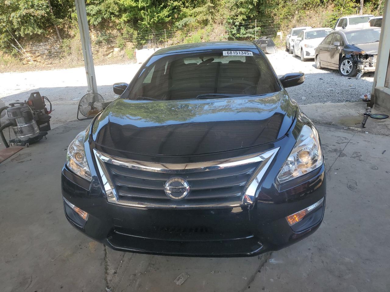 2015 Nissan Altima 2.5 - Image 5