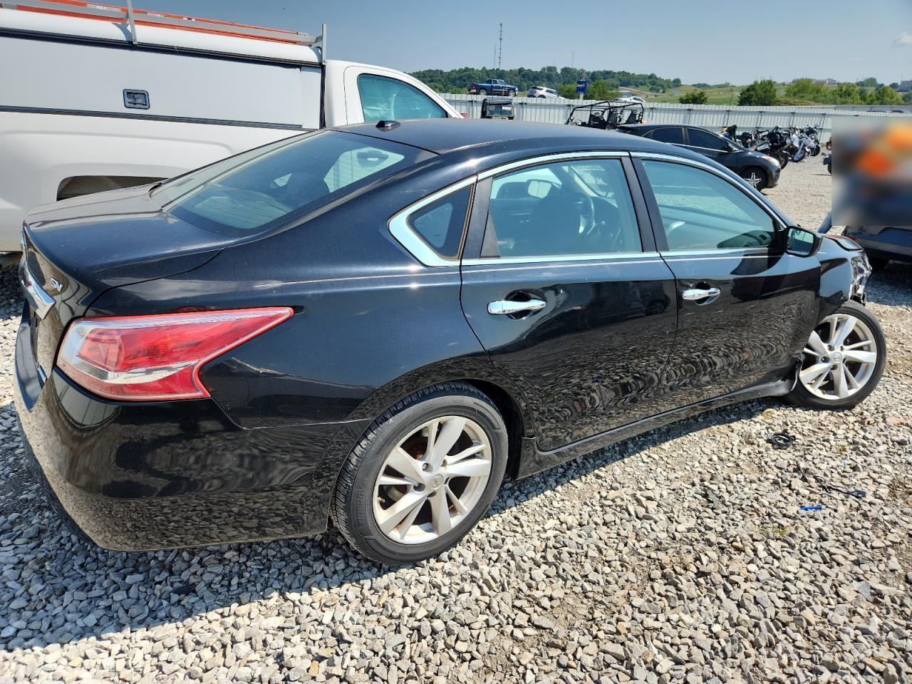 2013 Nissan Altima 2.5 - Фото 3