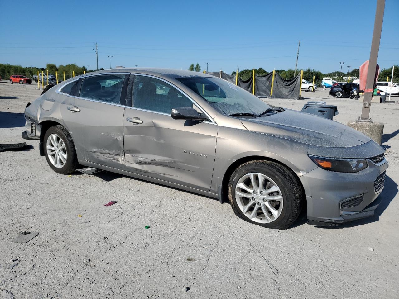 2017 Chevrolet Malibu Lt - Image 4