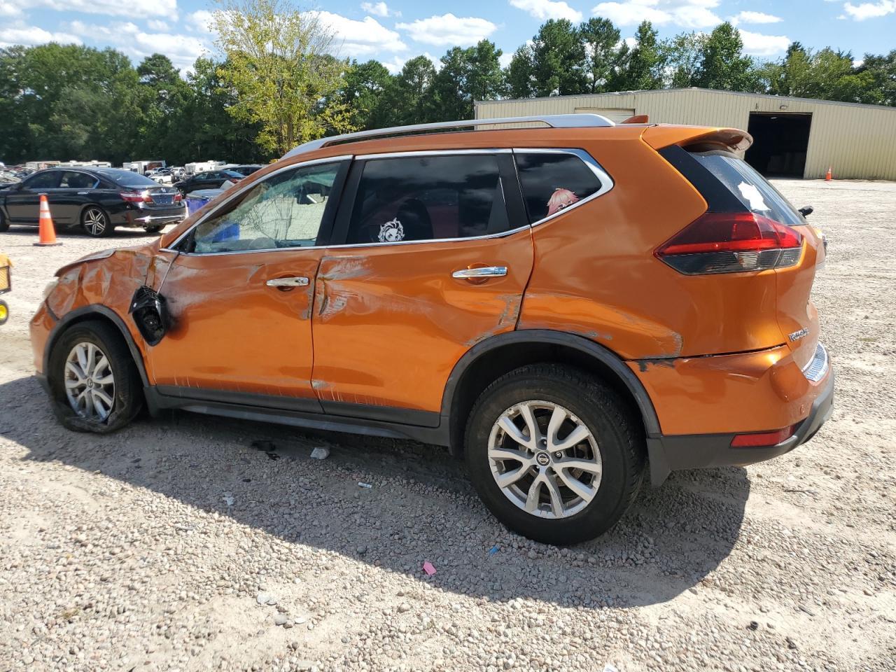 2019 Nissan Rogue S - Фото 2