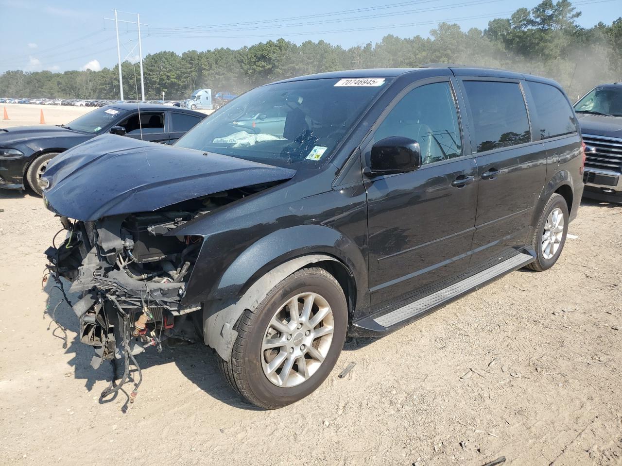 2013 Dodge Grand Caravan R/T