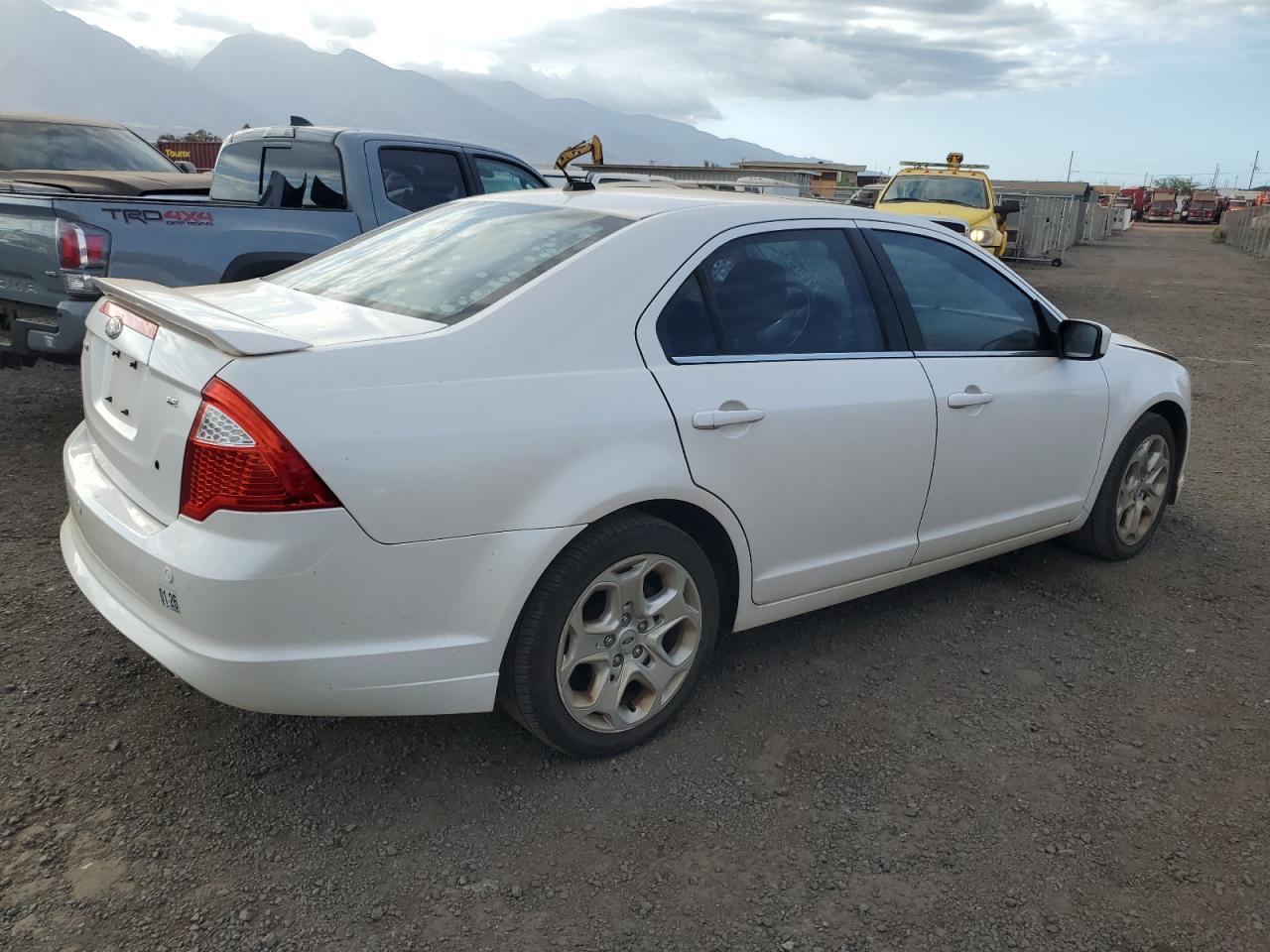2010 Ford Fusion Se - Image 3