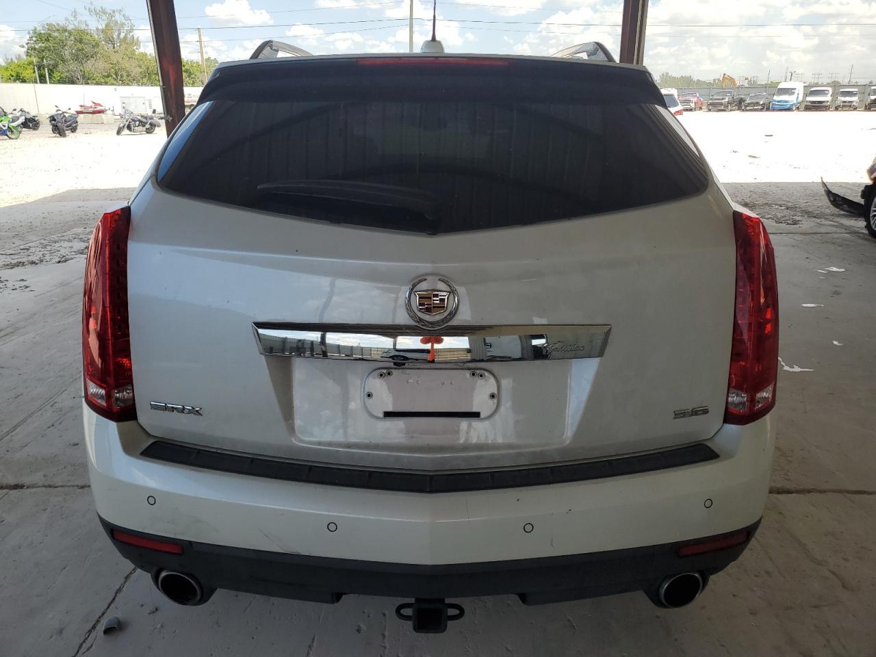 2015 Cadillac Srx Luxury Collection - Image 6