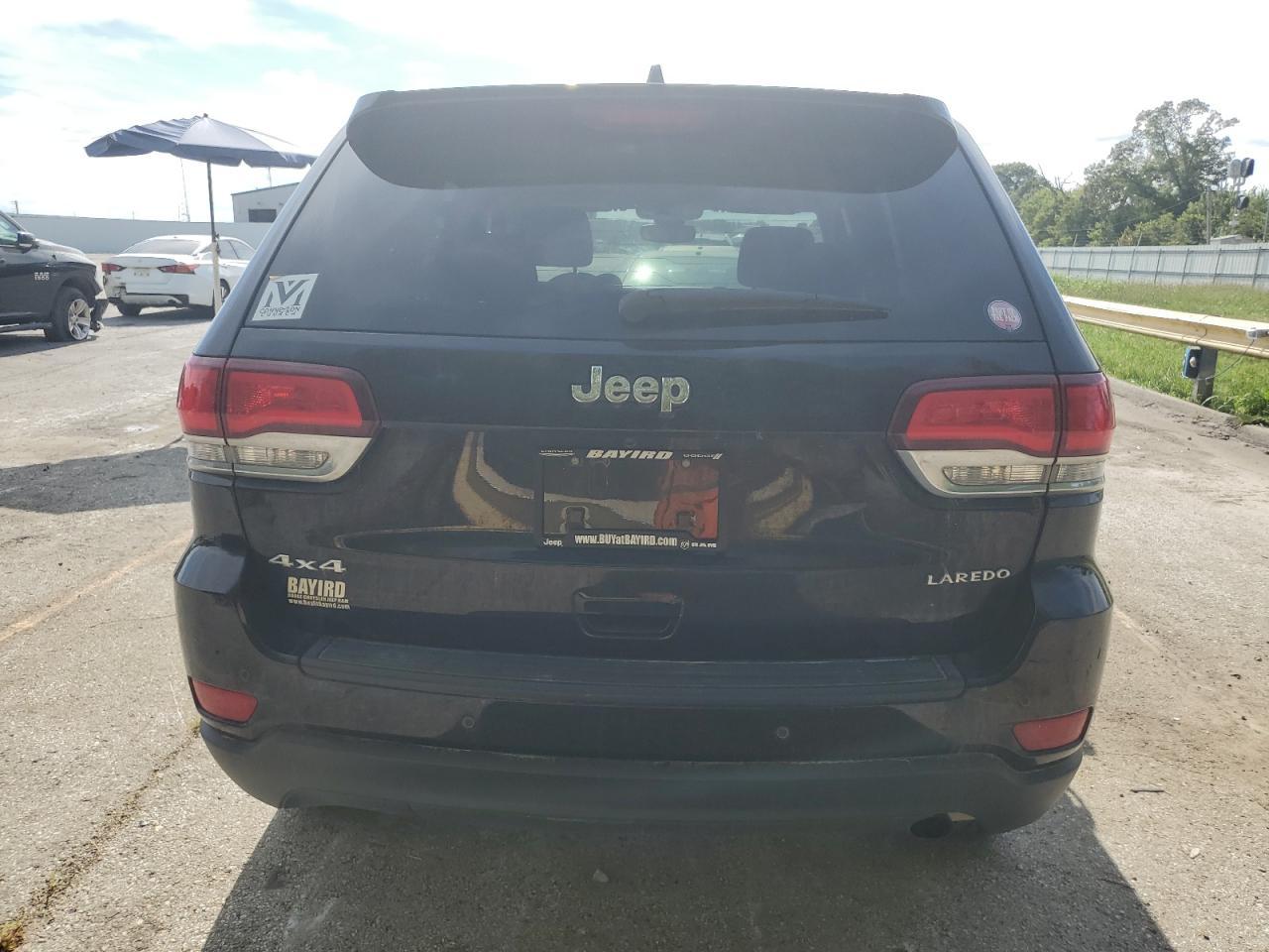 2022 Jeep Grand Cherokee Laredo E - Фото 6