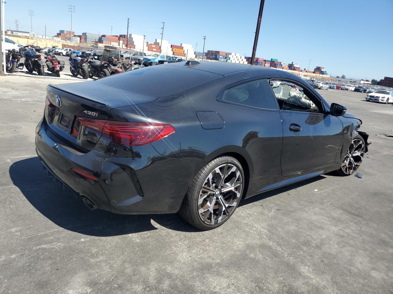 2025 BMW 430I - Фото 3