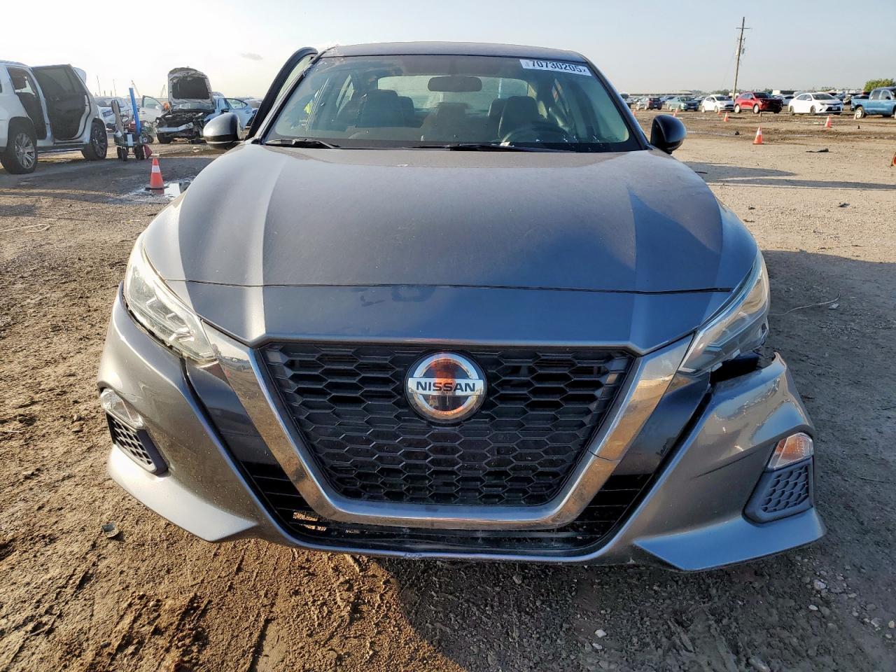 2019 Nissan Altima Sr - Фото 5