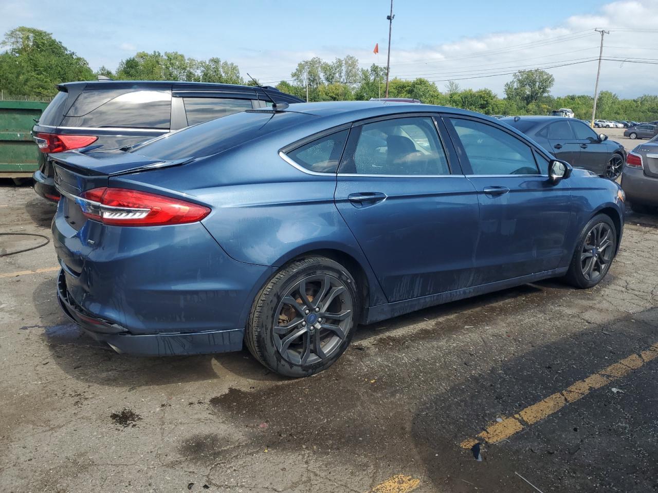 2018 Ford Fusion Se - Image 3