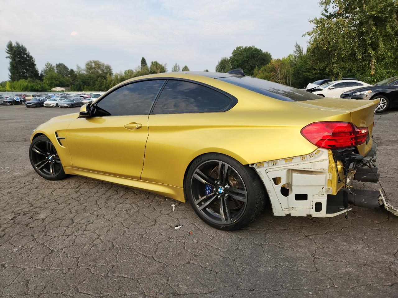2015 BMW M4 - Image 2