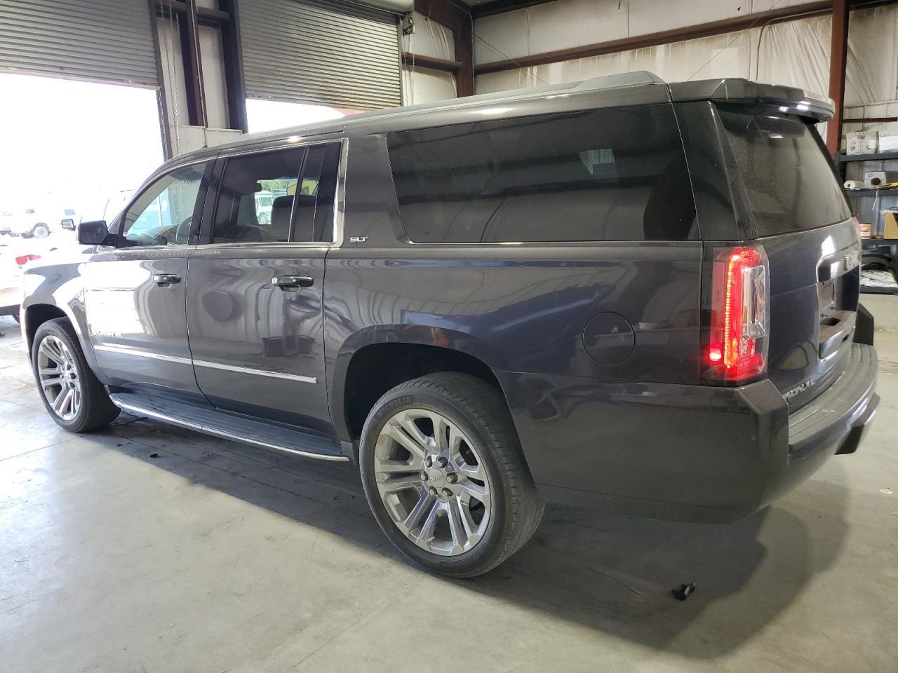 2017 GMC Yukon Xl K1500 Slt - Image 2