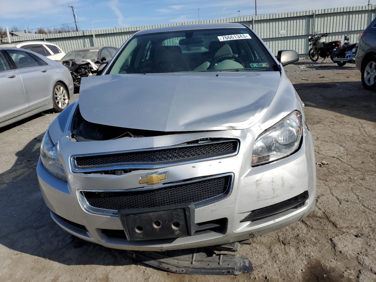 2012 Chevrolet Malibu Ls - Фото 5