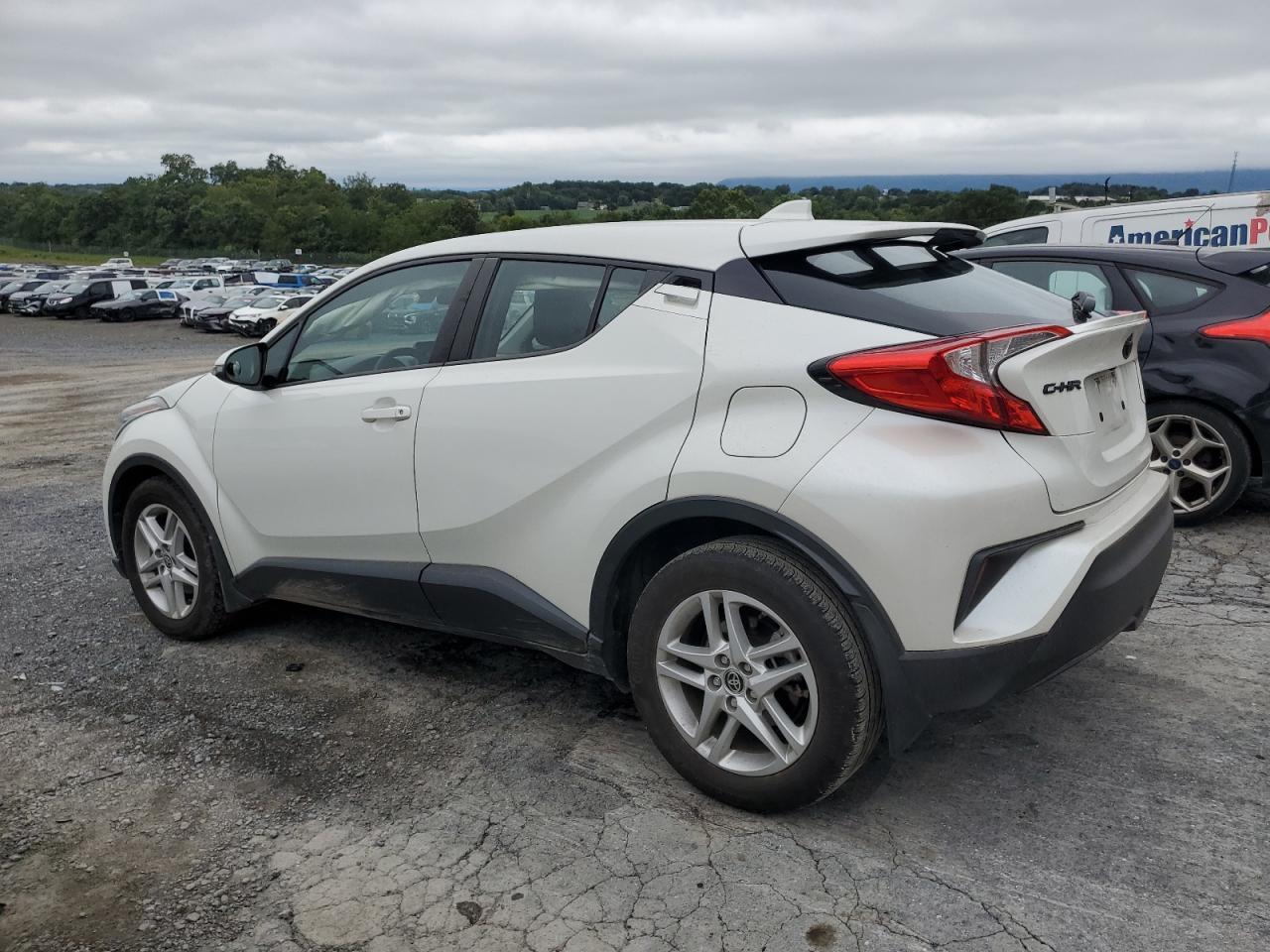 2021 Toyota C-Hr Xle - Image 2
