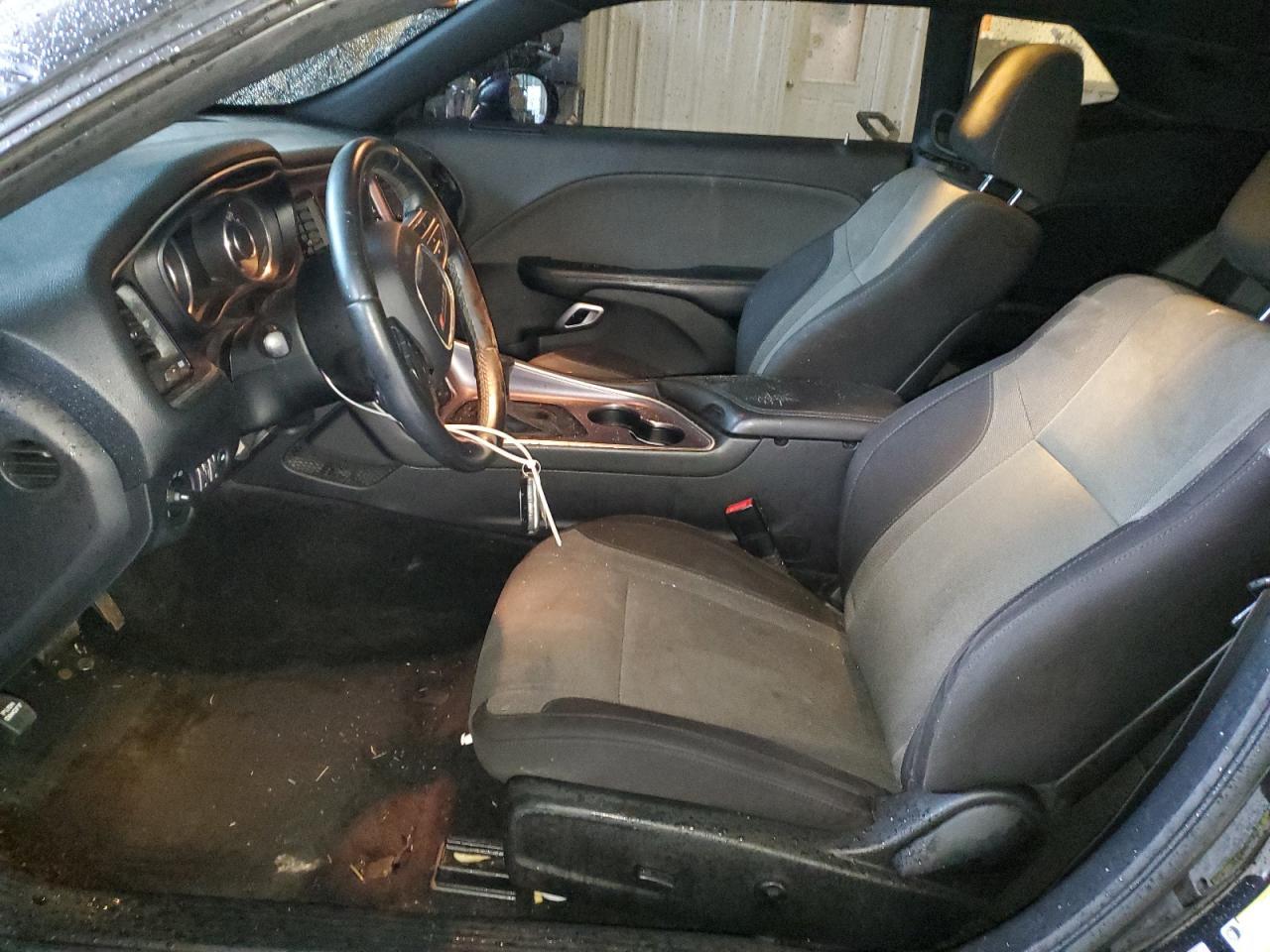 2015 Dodge Challenger Sxt - Image 7